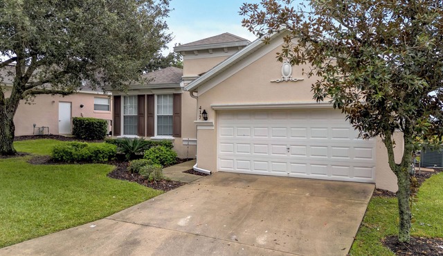 Private Pool 4-bedroom house with AC and WiFi close to Disney!