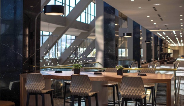 Renaissance Dallas Addison Hotel
