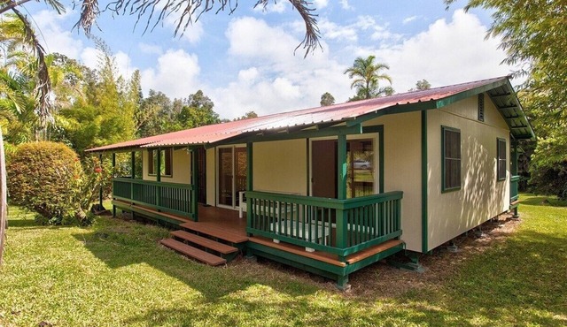 Secluded Quiet Home Near Pahoa. Easy Day Trips to Hilo & Volcano National Park