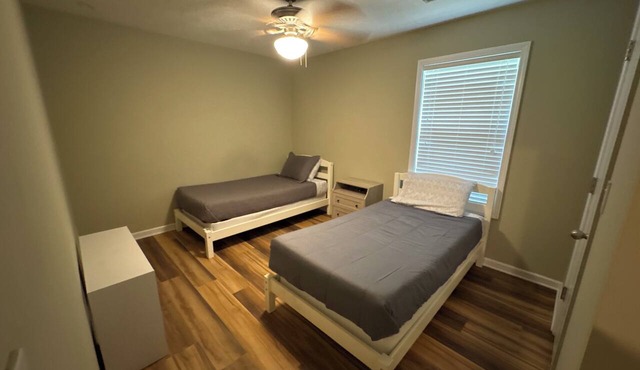 Serene 4-bedroom house with AC in charming Columbia