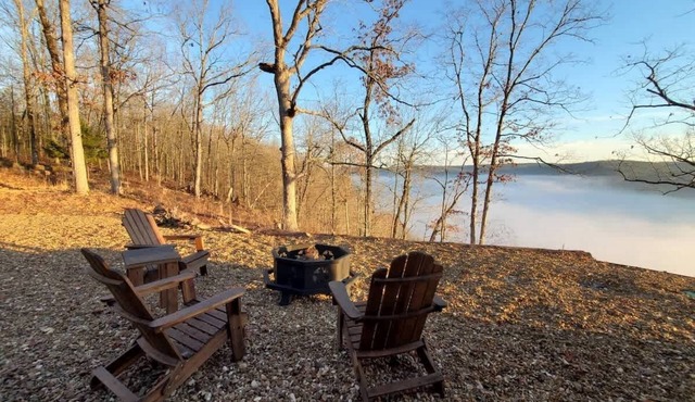 Serene Mountain Cabin with Stunning Views Shirley