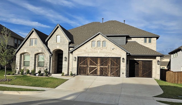 Songbird Luxury Retreat — a Modern 4BR Getaway in Wylie, Near Lake Lavon