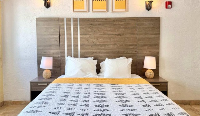 South of Fifth Family & Pet-Friendly Retreat Across from Best Beach in Miami