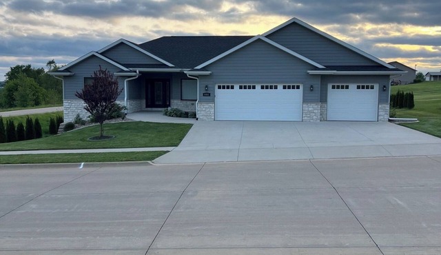 Spacious 4-bedroom home in a beautiful neighborhood on the edge of town