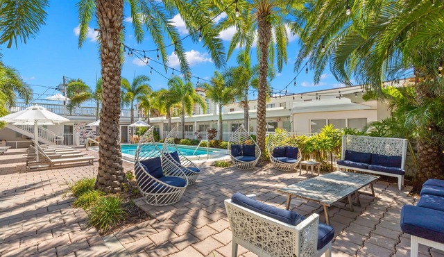 Stunning 2BR Suite, Just Steps to the Beach