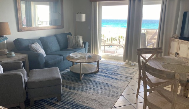 Summit-4th floor Great Condo-Beach Chairs Included-Newly remodeled kitchen & den