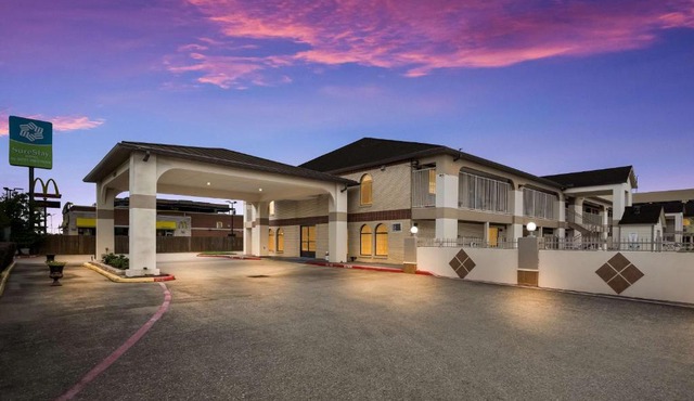 SureStay Hotel by Best Western Deer Park