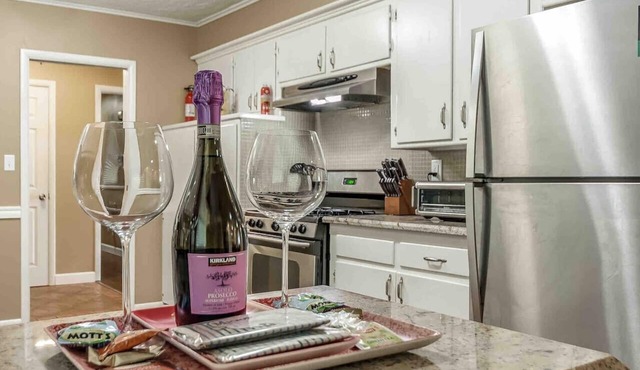 The Gameroom House | 3BR/2BA · Sleeps 10 · 2 Blocks to OU Campus