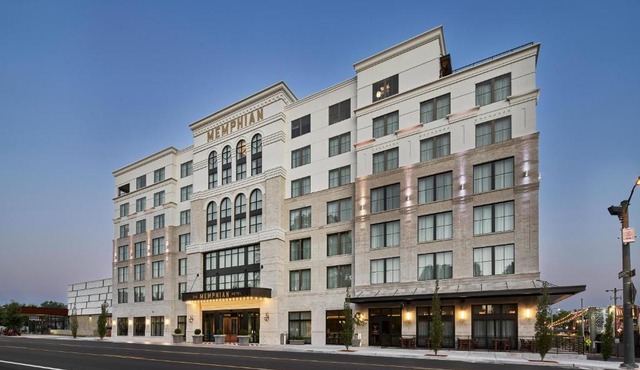 The Memphian, a Tribute Portfolio Hotel