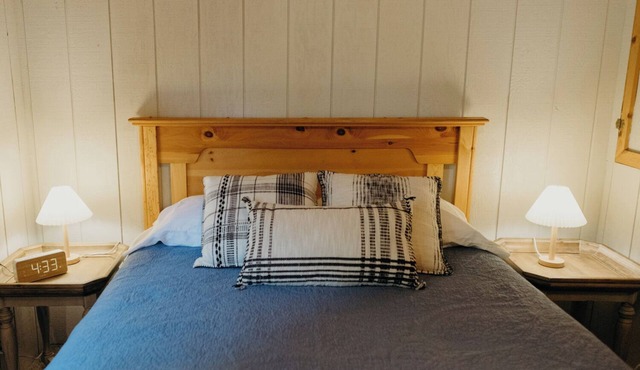 Tranquil cabin with WiFi in charming Wasilla