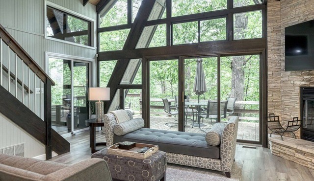 Treetop Getaway by Sarah Bernard Chalets, a Modern, Romantic Retreat for Special Occasions