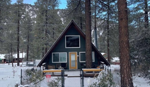 Updated A-Frame, Steps to Village in Wrightwood