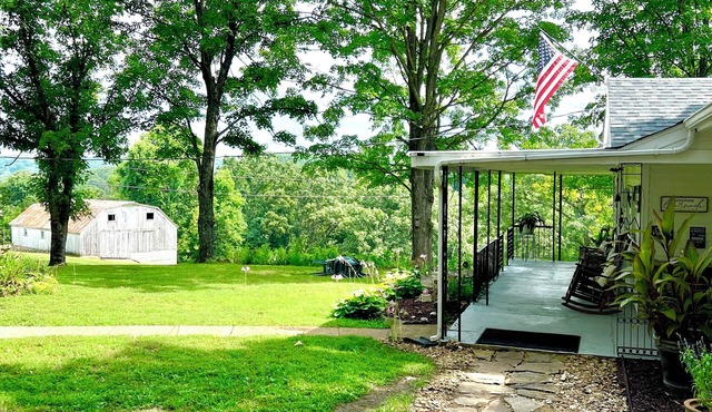 Viola’s Cottage- River access, Peaceful, Scenic, New Reno