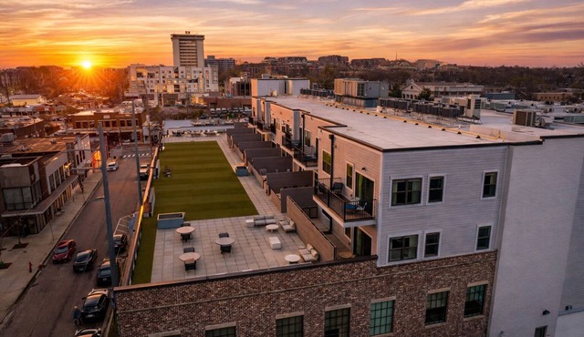 Walkable Hillsboro Village | Terrace + Parking | Near Vanderbilt + Music Row