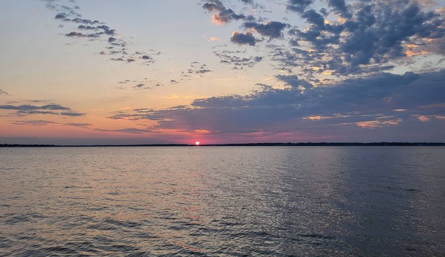 Waterfront Fun-N-Sun | House in Kemp