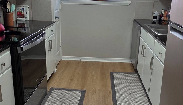 Welcome to the Little Crawfish - 2BR/1.5BA -SUPER CLEAN Condo in Gonzales LA