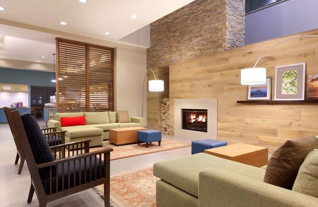 Country Inn & Suites by Radisson Bloomington at Mall of America MN