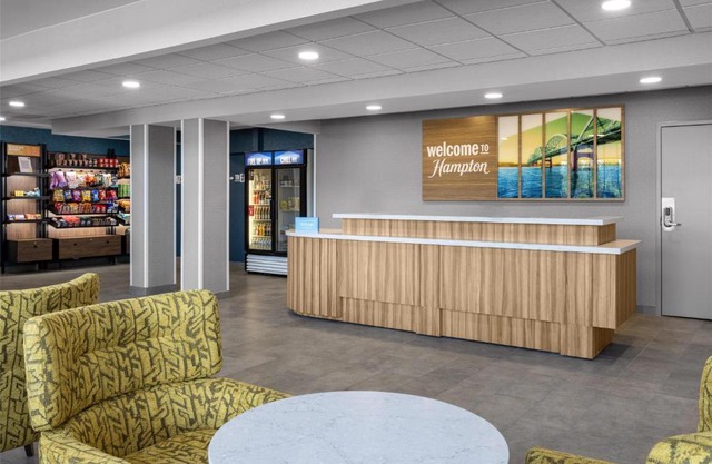 Hampton Inn Suites City Int L Aprt 
