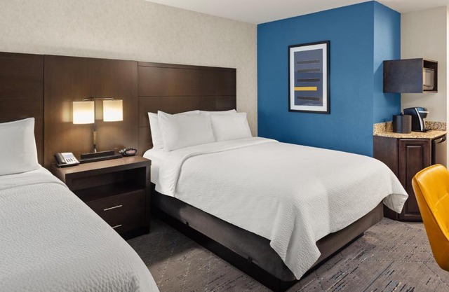Holiday Inn Express Moline Quad Cities Ihg Hotel 