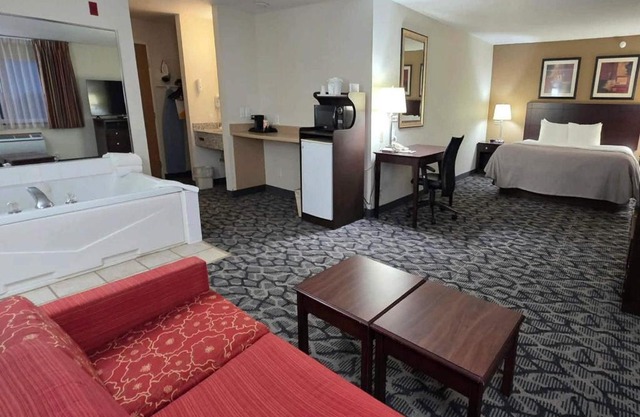 Quality Inn Davenport North 