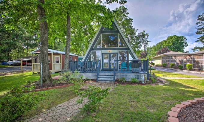 Lake Hamilton House | 102 m² House ∙ 2 bedrooms ∙ 5 guests