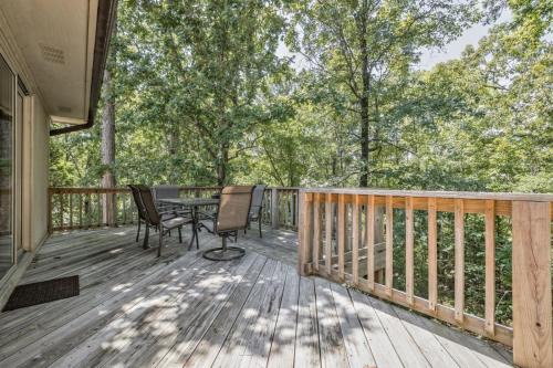 Hot Springs Village Apartment | 14624 - 24 Lindsay Lane