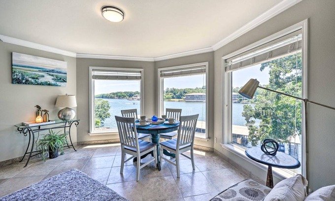 Lake Hamilton Apartment | 153 m² Apartment ∙ 2 bedrooms ∙ 6 guests