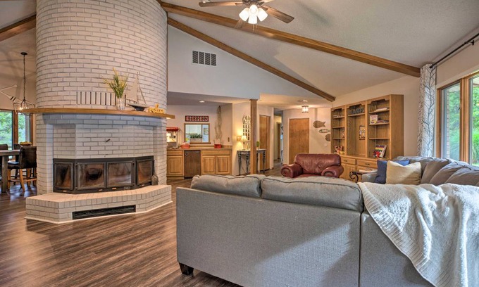 Rogers House | 213 m² House ∙ 4 bedrooms ∙ 14 guests