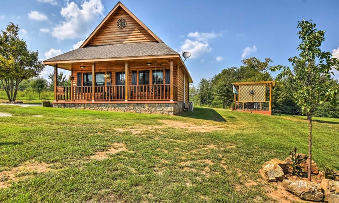 Hot Springs House | 88 m² House ∙ 1 bedroom ∙ 4 guests