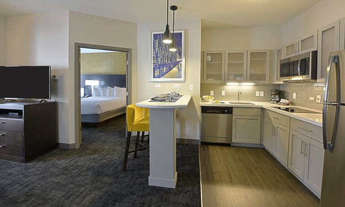 Little Rock Medical District Condo | Condo ∙ 2 bedrooms ∙ 6 guests