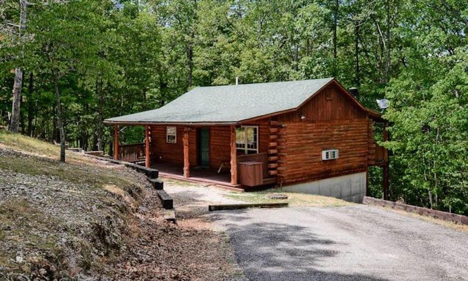 Sylvan Shores House | Holiday homes in AR, USA