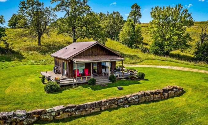 Compton House | House ∙ 1 bedroom ∙ 4 guests
