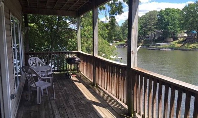 Lakeland Condo | Lake front w/private boat slip - sleeps 6 - weekly discount !