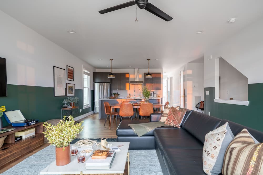 Buena Vista House | Tammy by AvantStay | Chic 4BR Condo in Heart of Nashville