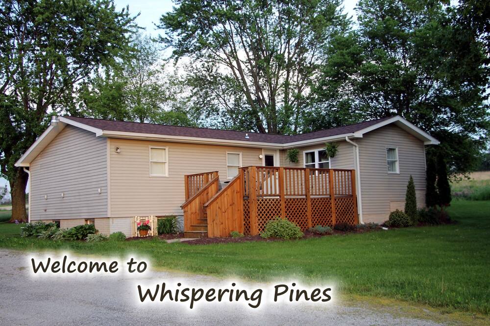 Wellman House | Whispering Pines Getaway