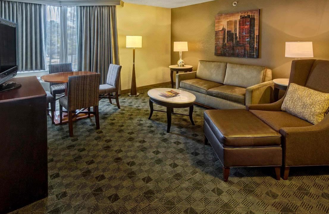 Photo of Livingroom in East Memphis
