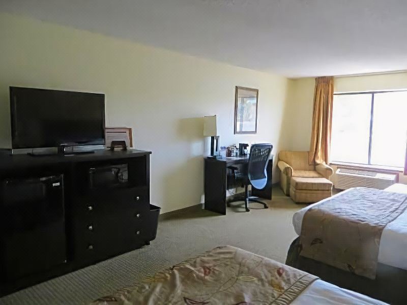 Photo of Livingroom in Lake Delton