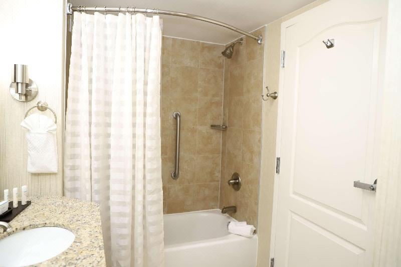 Photo of Bathroom in Music Row