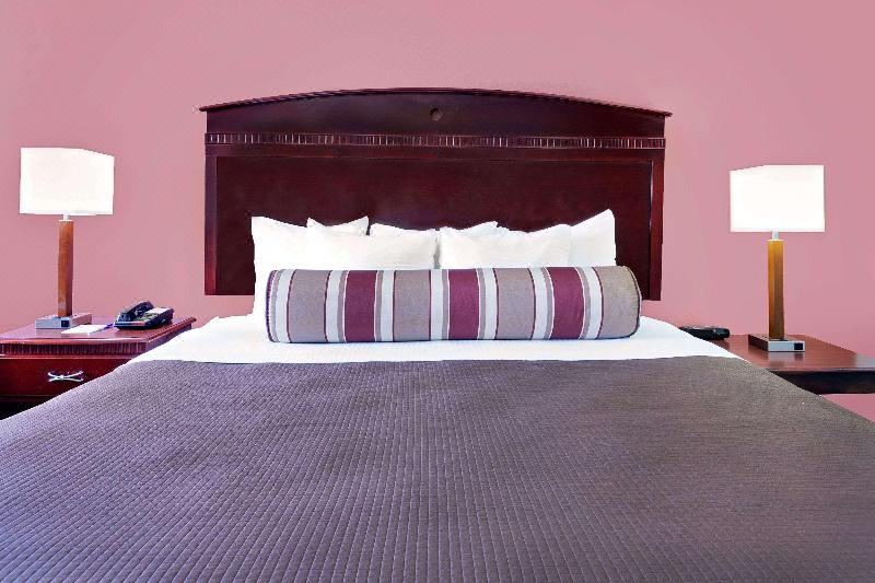 Photo of Bedroom in Dumas