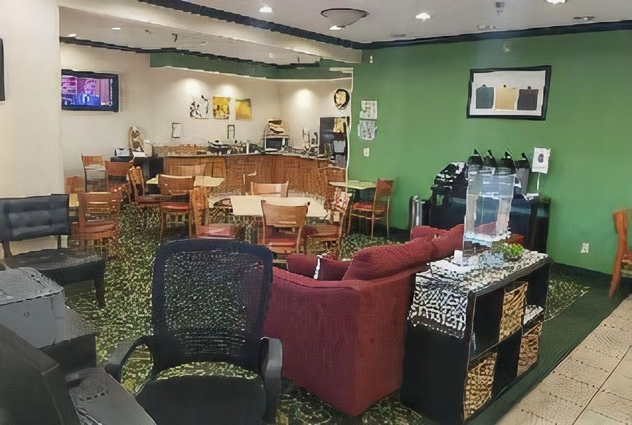 Photo of Livingroom in Hudson