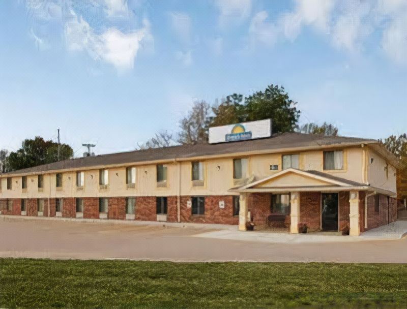 Photo of Buildings in Warrensburg