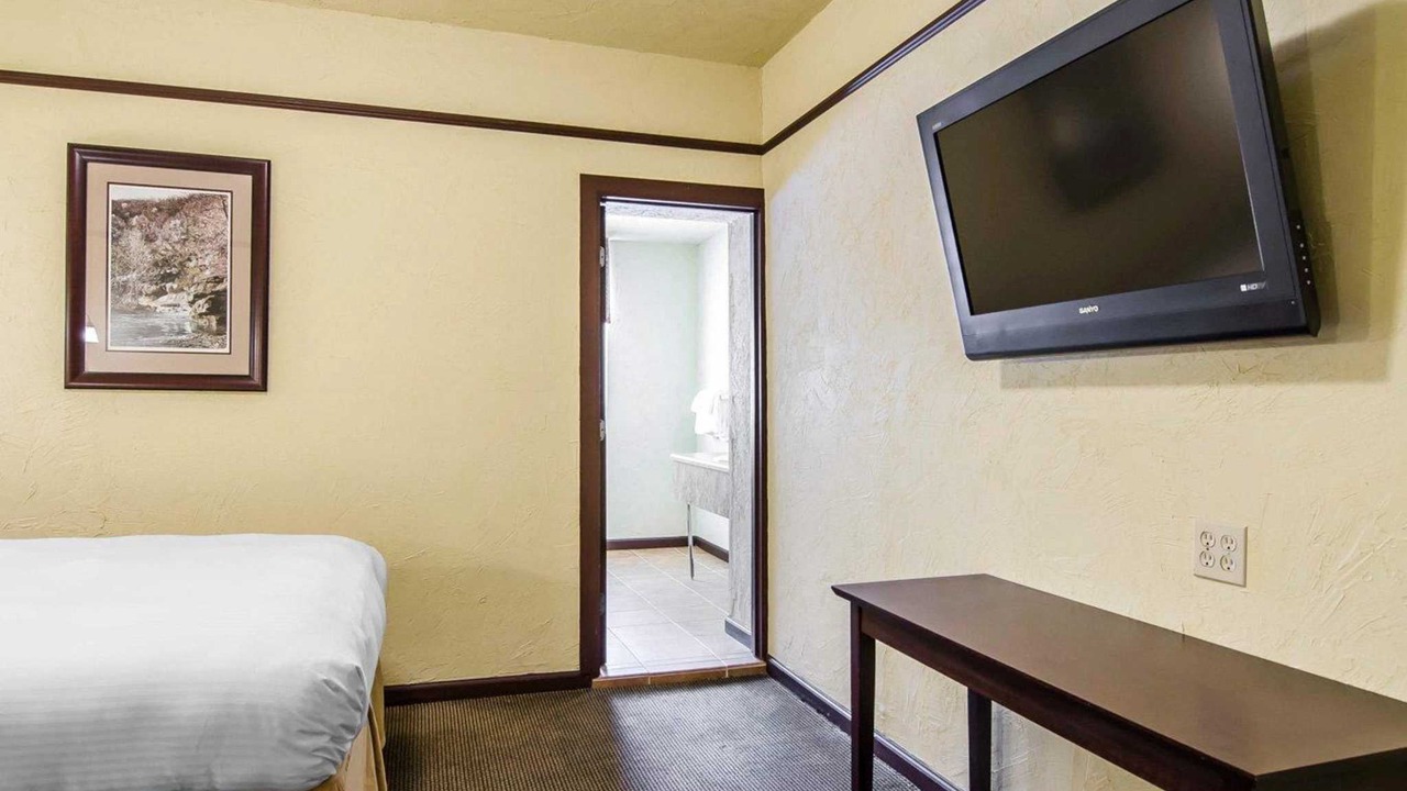 Photo of Bedroom in Harrison