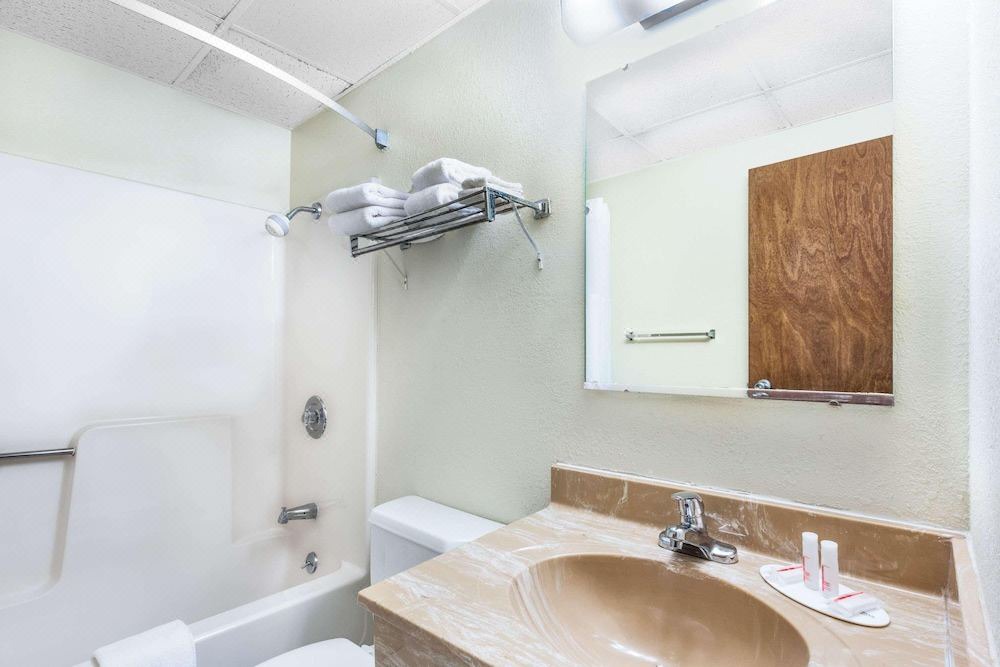 Photo of Bathroom in Warrensburg
