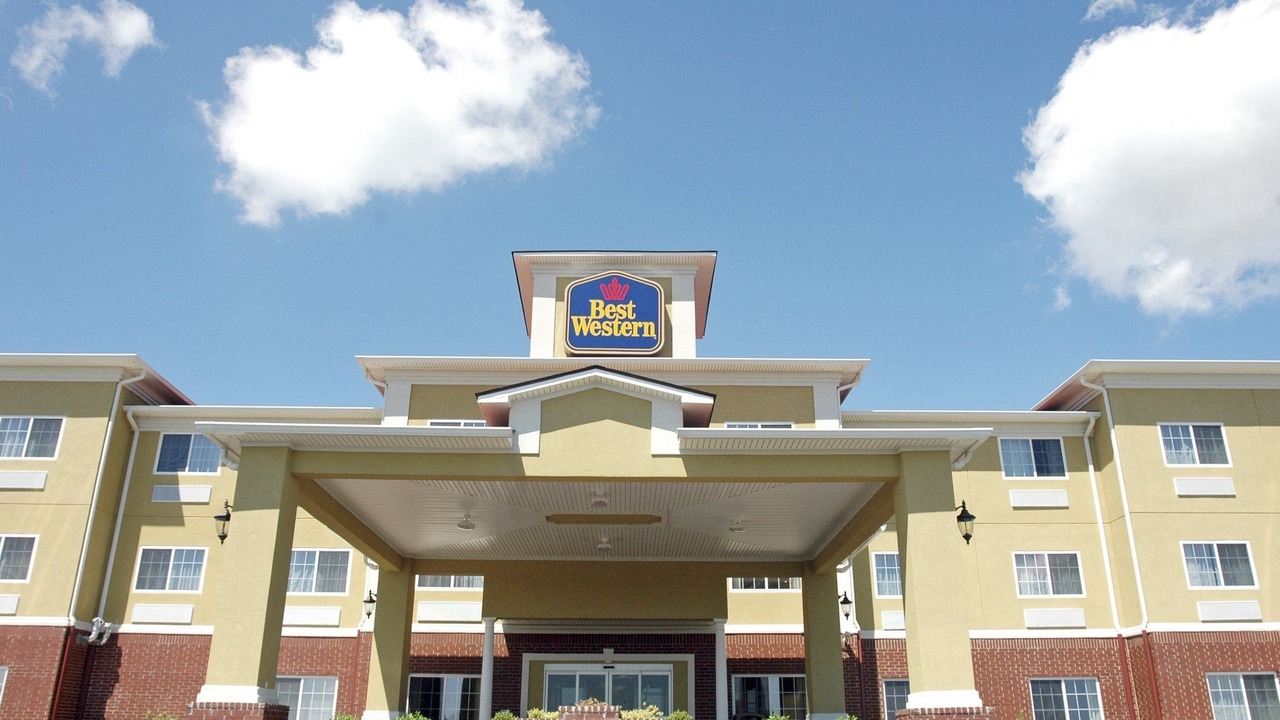 Photo of Buildings in Pine Bluff