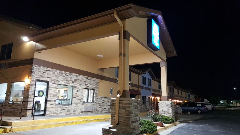 Photo of Buildings in Harrisonville