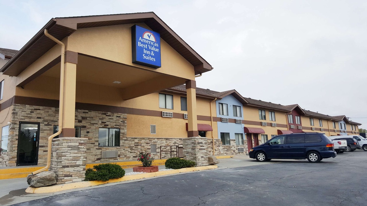 Photo of Buildings in Harrisonville