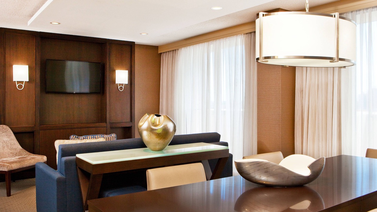 Photo of Livingroom in Country Club Plaza Area