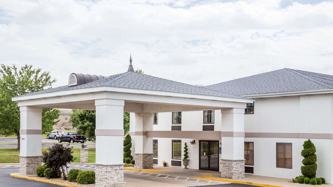 Photo of Buildings in Turners
