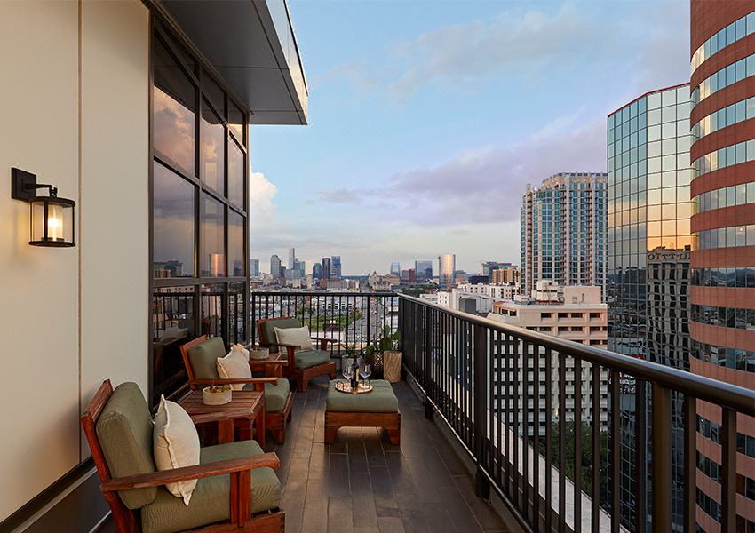 Photo of Patio Balcony in Music Row