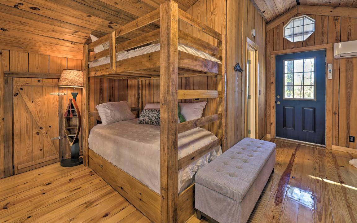 Photo of Bedroom in Arkadelphia